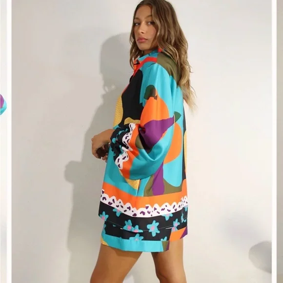 Mulla Multicolor short set Coral & Black Accent oversized small - Picture 3 of 9